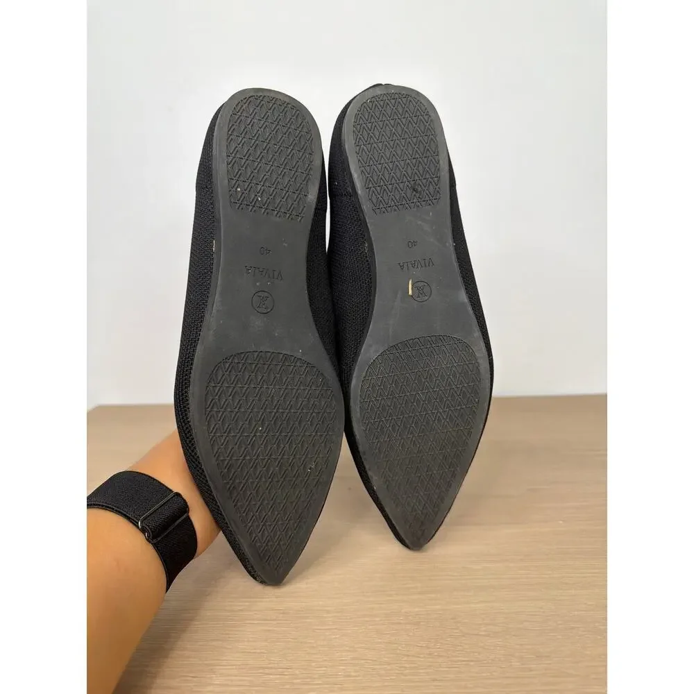 Vivaia Black Pointed loafer EU 40